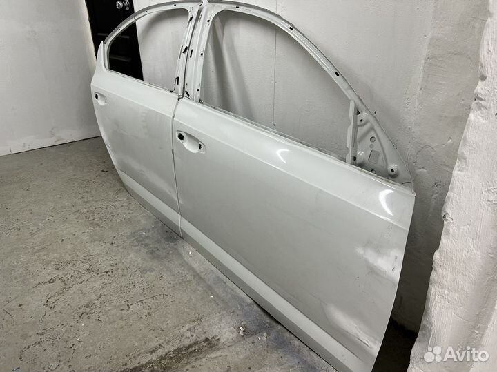 Skoda Octavia a7 дверь
