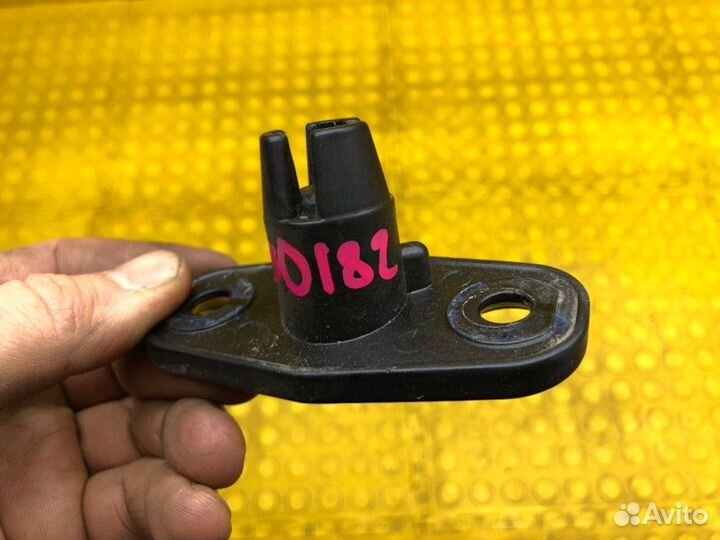 Направляющая задняя Peugeot Traveller combi L3 H1