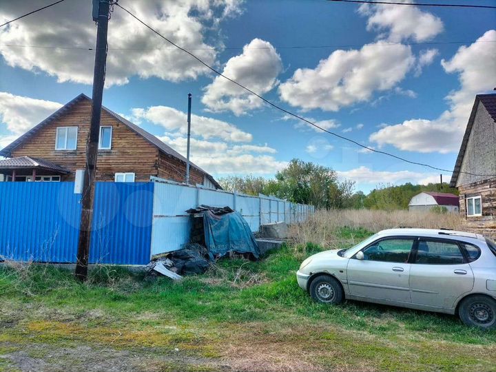 Коттедж 325 м² на участке 15 сот.