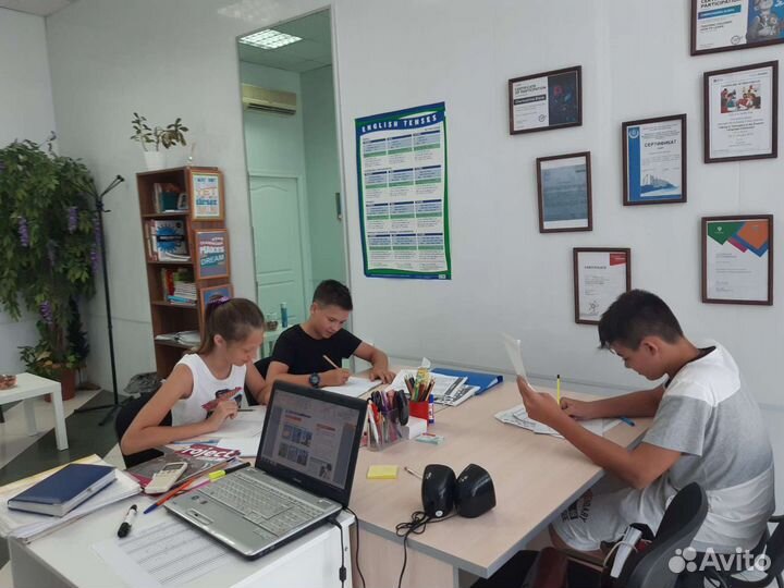 Репетитор, преподаватель английского/студия/школа