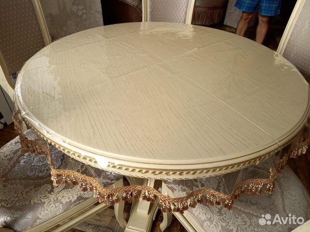 Силиконовая скатерть с бахромой