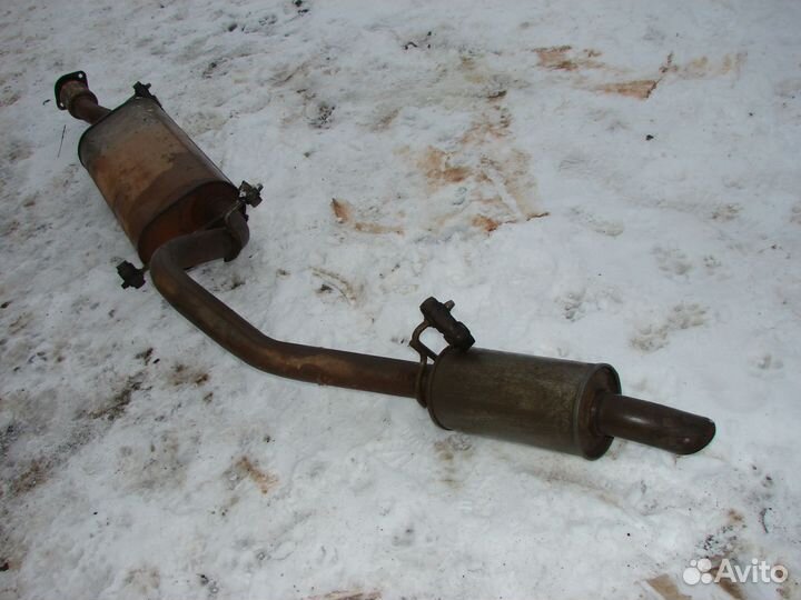 Выхлопная труба Cadillac Escalade 2008г