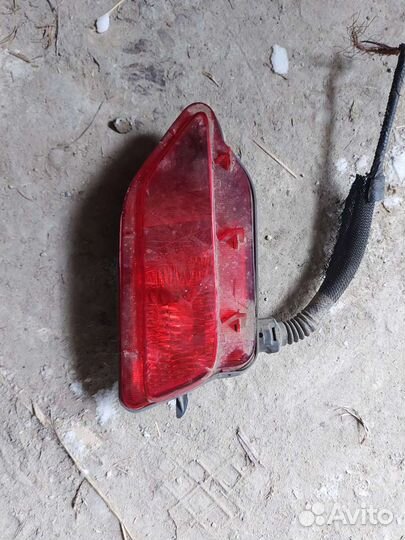 Птф задняя левая туманка Toyota Rav 4 40 дорестайл