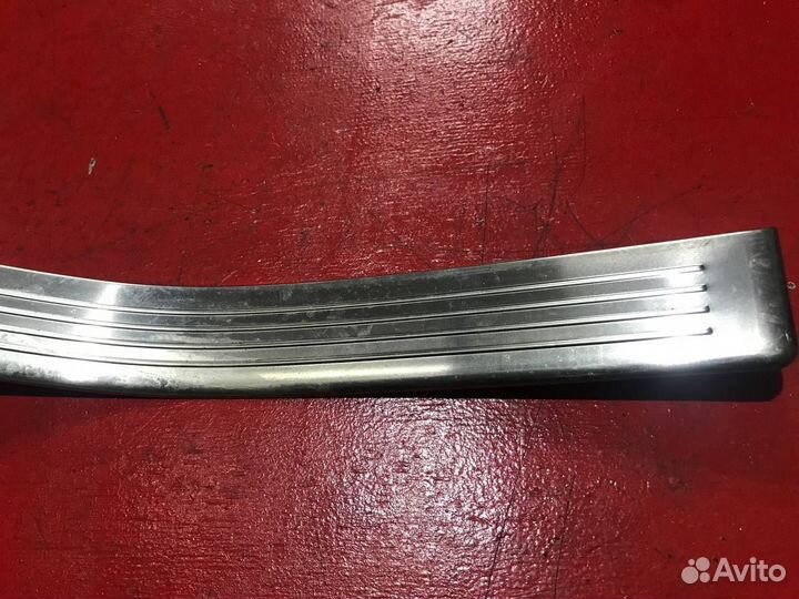 Накладка порога задняя правая Mercedes-Benz W212