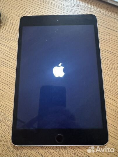 iPad mini 4 64gb cellular