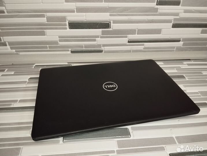 Практически новый dell\Core i3\8RAM\SSD240\игры/Уч