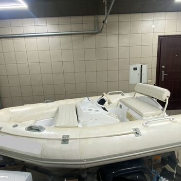 Продам риб лодка Zodiac Pro Jet 350, Франция