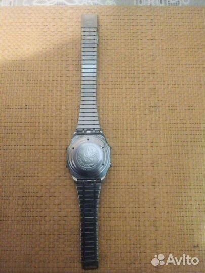 Часы монтано