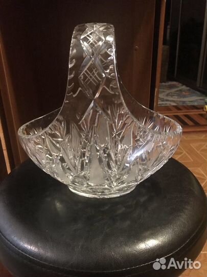 Хрустальная ваза корзинка