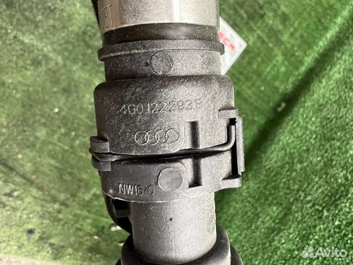 Трубка, патрубок, шланг охлаждения на Audi A6 (C7)