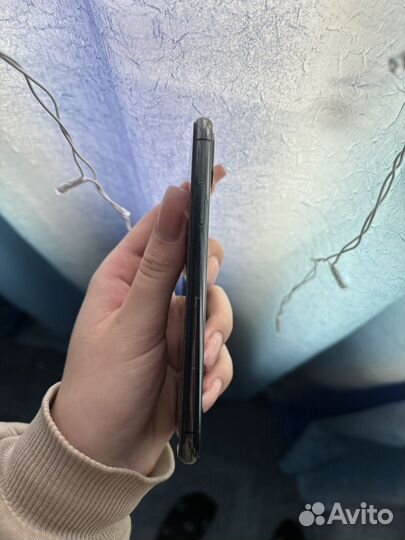 iPhone X, 256 ГБ