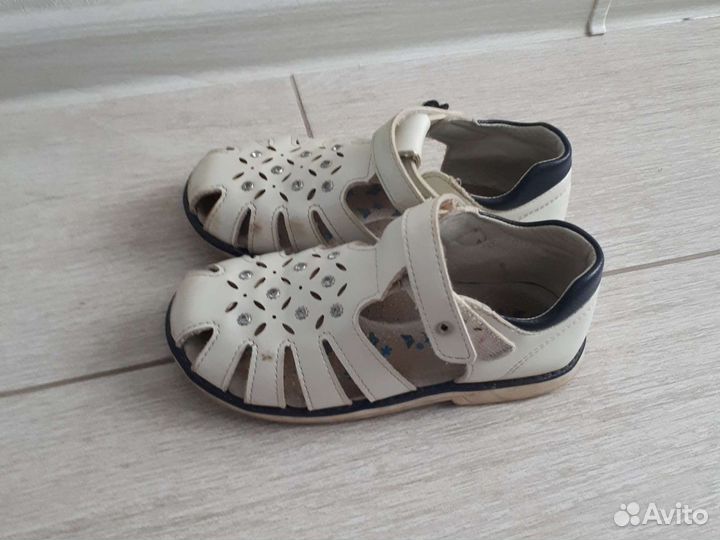 Сандали для девочки