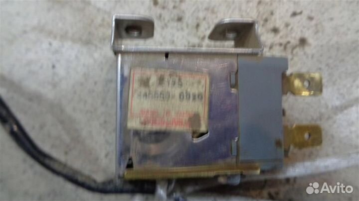 Датчик температуры воздуха Land Rover Discovery 1