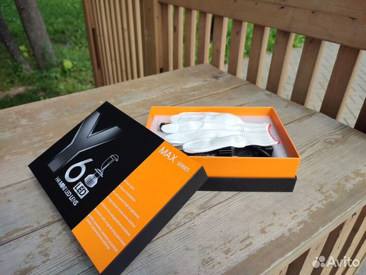 Автомобильные LED-лампы с линзами H4