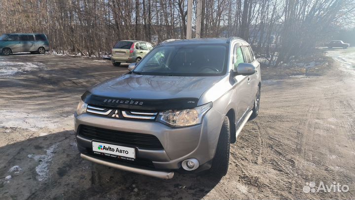 Mitsubishi Outlander 2.0 CVT, 2012, 174 000 км