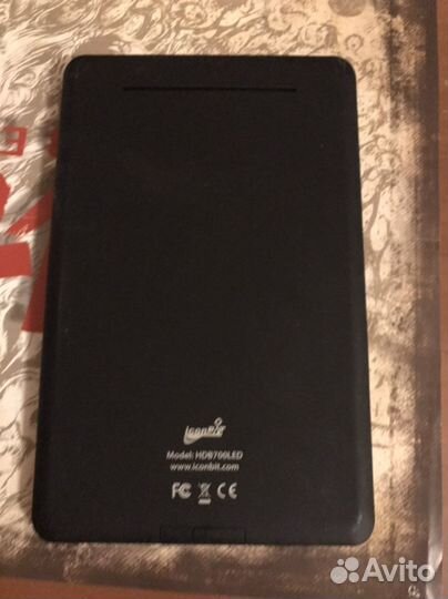 Электронная книга iconbit HDB700LED