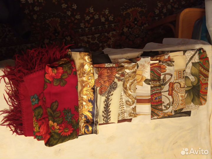 Шелковый платок женский