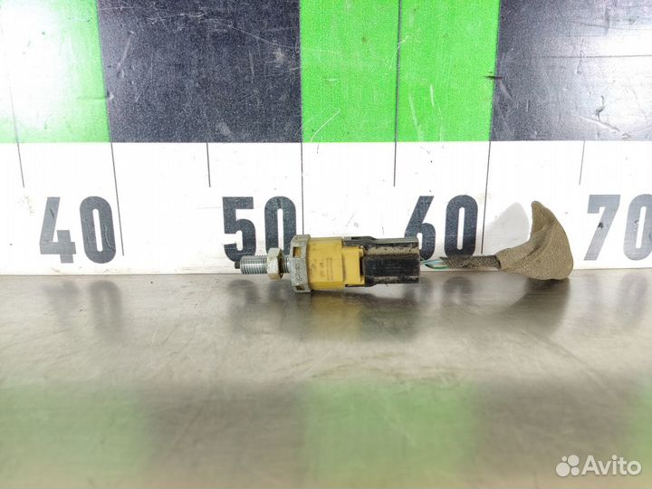 Датчик включения стоп сигнала Chery Tiggo 2005-201