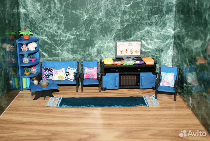 Набор кукольной мебели 1:12 