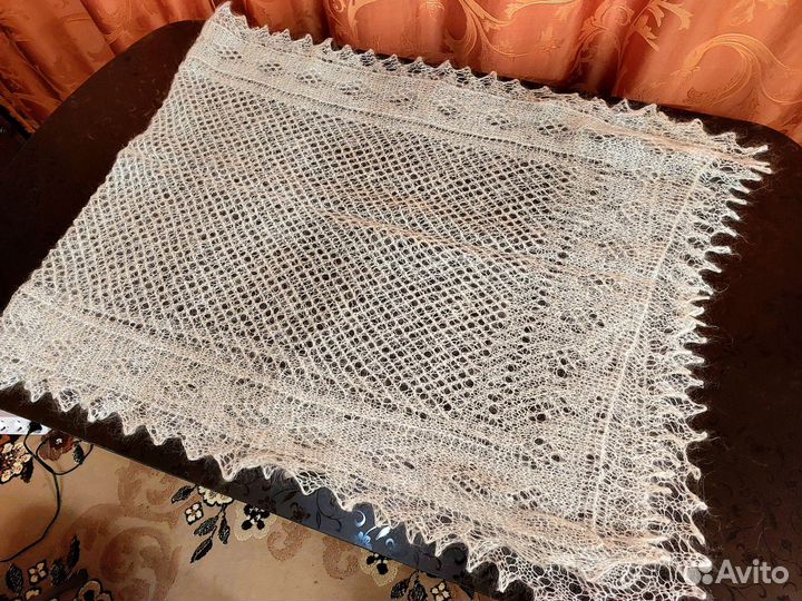 Оренбургский платок палантин