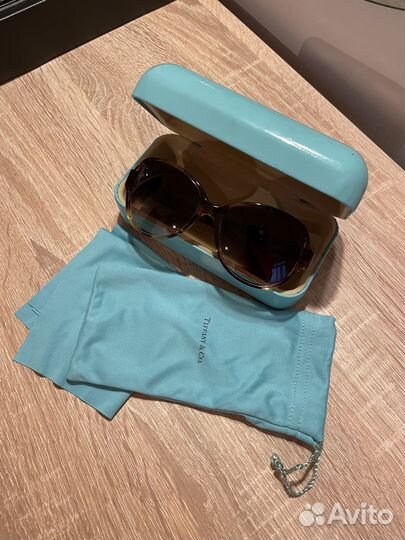 Солнцезащитные очки женские Tiffany&Co