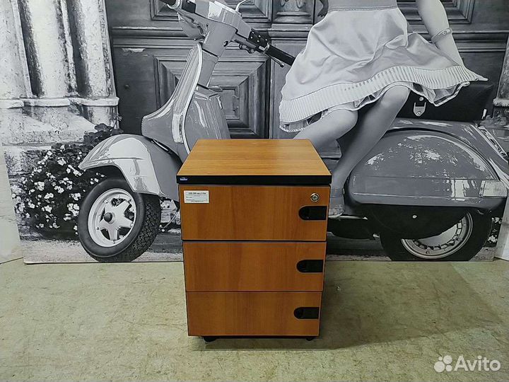 Тумба выкатная Net Камбио бу 09-288