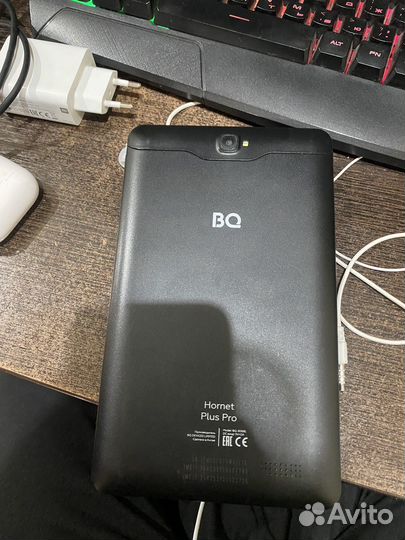 Планшет bq hornet plus pro