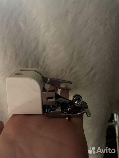 Оверлочная лапка(лапка бокорез)