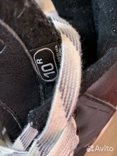 Хоккейные коньки bauer