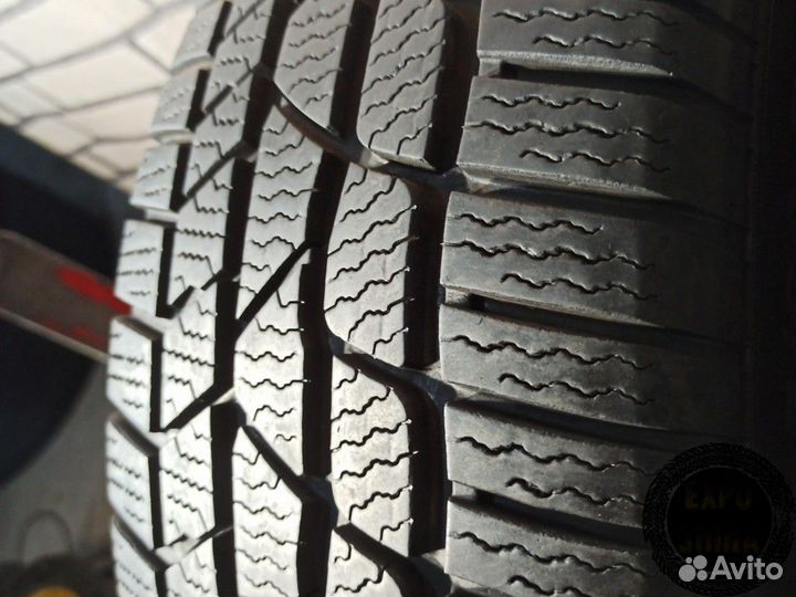 Continental ContiWinterContact TS 830 P 215/60 R17