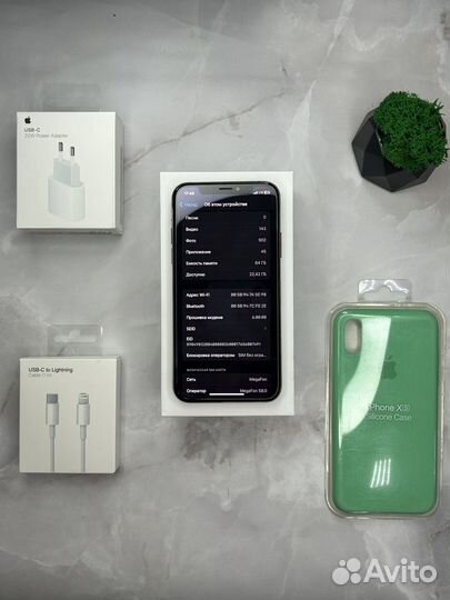 iPhone Xs, 64 ГБ
