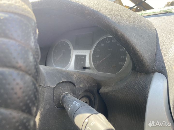 Панель приборов (щиток) на LADA Largus Cross 2020