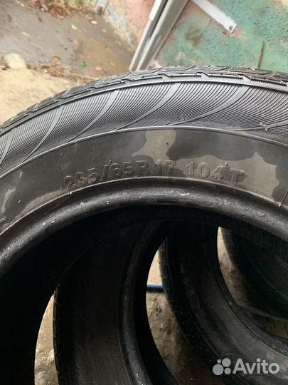 Kumho Eco Solus KL21 235/65 R17 104T