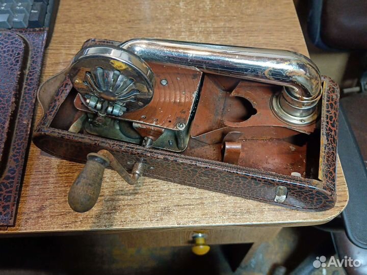 Патефон мдп окопный (пляжный) Малютка