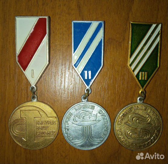 Значки 6 штук Спортивные