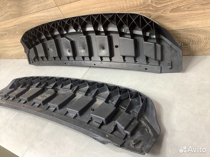 Пыльник бампера Skoda Rapid