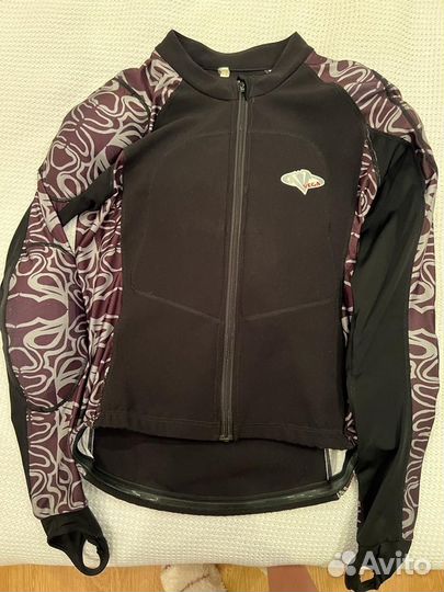 Мотокуртка