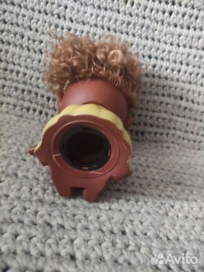 Винтажная кукла качает головой.70-е Япония