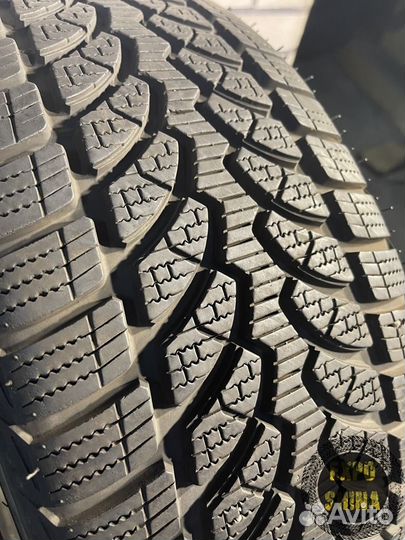 Bridgestone Blizzak LM-32 225/50 R17 94H