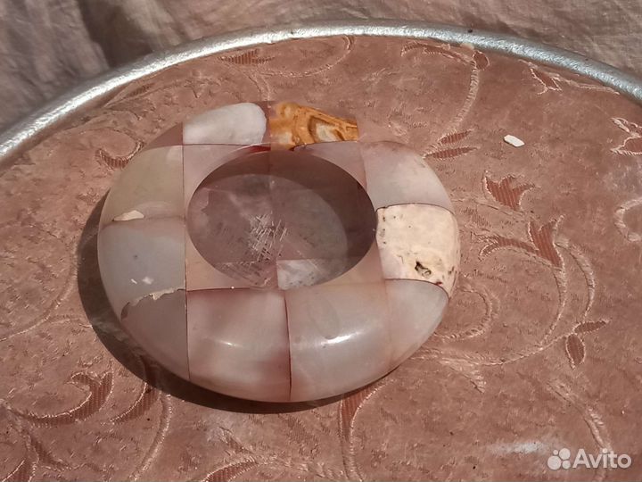 Пепельница из оникса