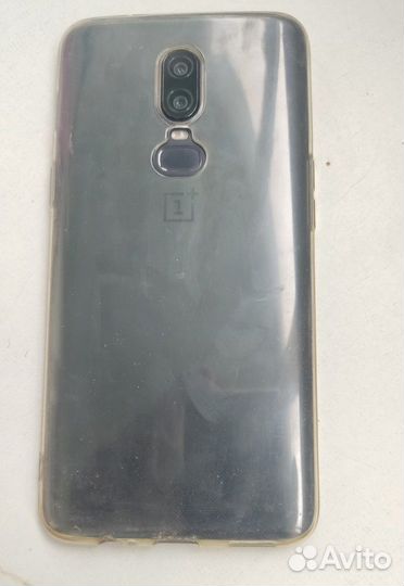 One Plus 6 8/128 Snapdragon 845