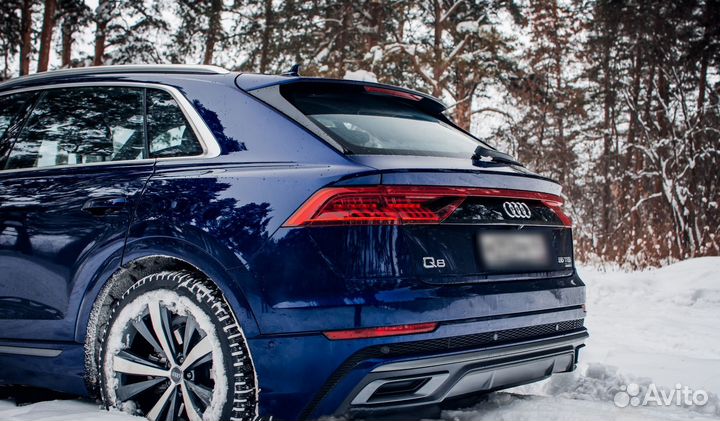 Аренда авто Новокузнецк. Audi Q8 без водителя