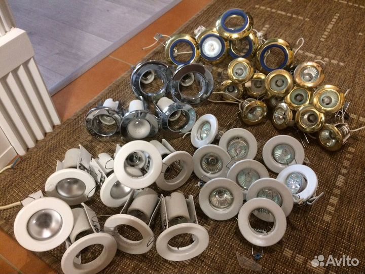 Светильники потолочные