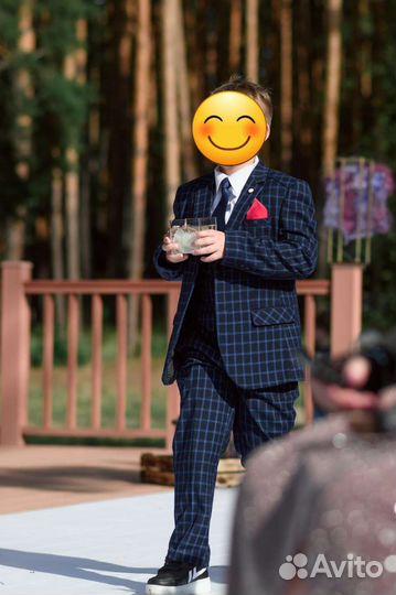 Костюм на мальчика тройка