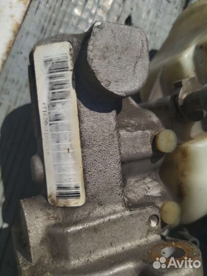 Вакуумный усилитель тормозов и главный цилиндр