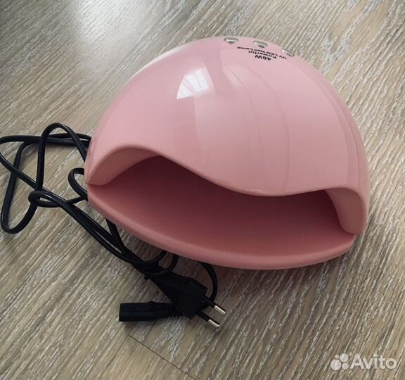 Лампа для ногтей