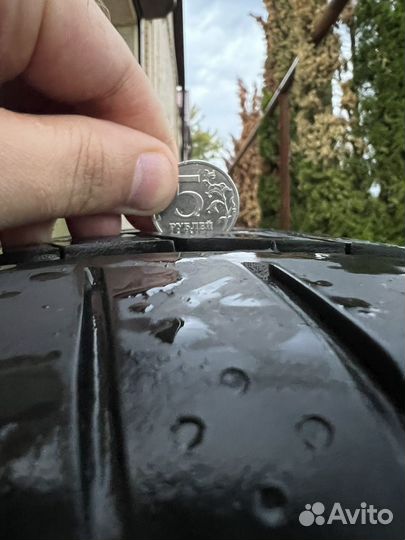 Petlas Velox Sport PT741 245/40 R19 и 275/35 R19 98W