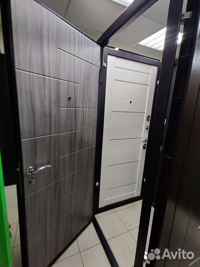 Дверь входная металлическая