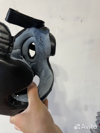 Боксерский шлем adidas