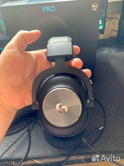 Игровые наушники Logitech G PRO X